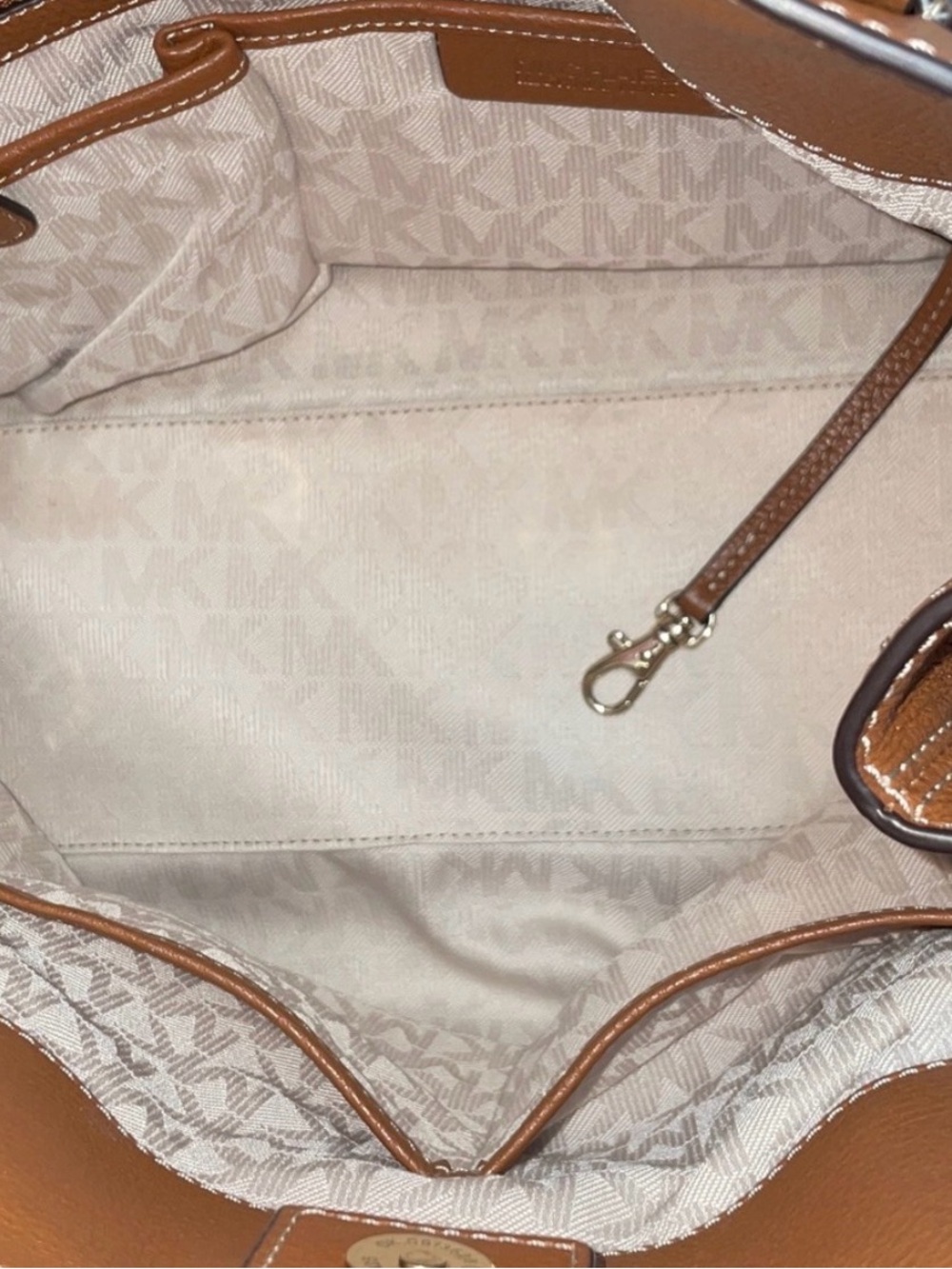 Michael Kors Tan Leather & Dark Denim Tote - Picture 8 of 11